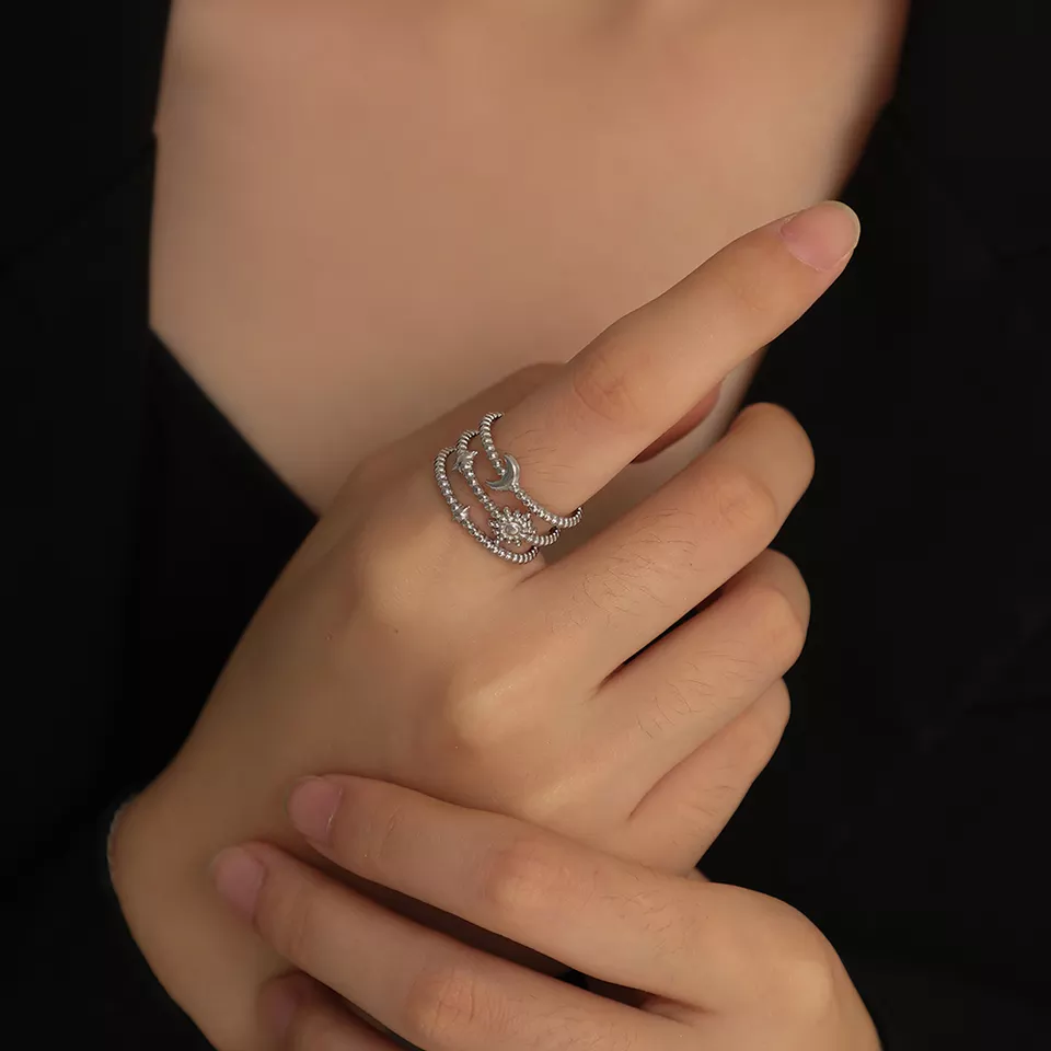 SPACE RING