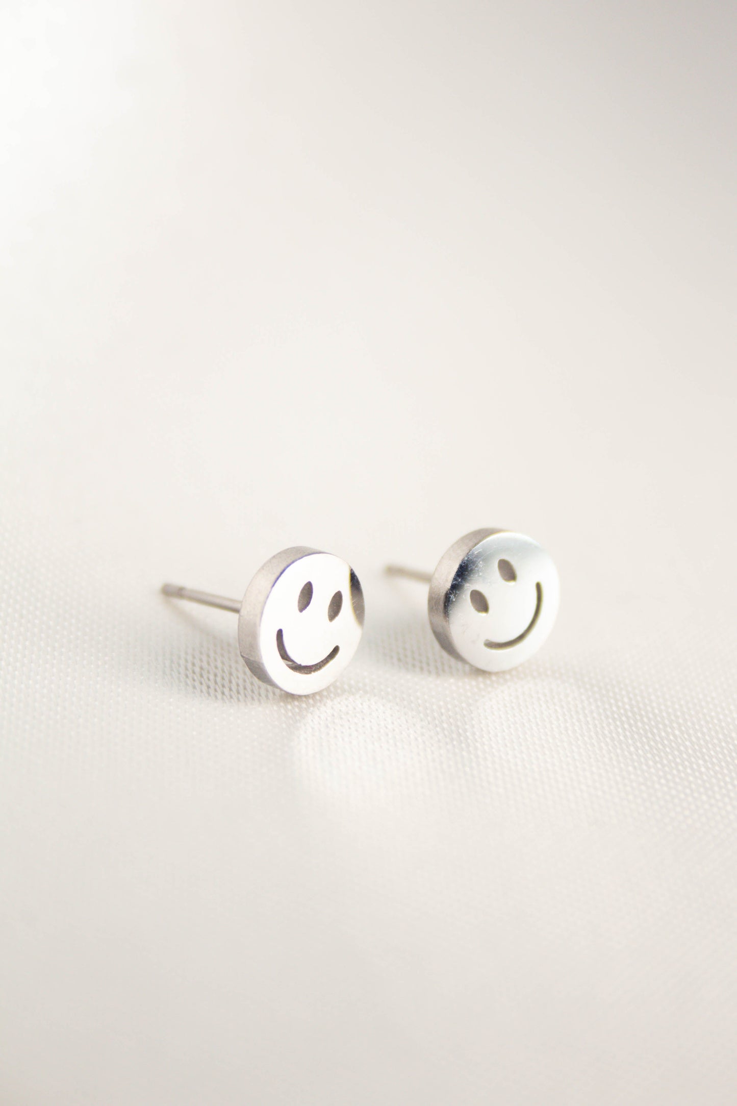 SMILE EARRINGS