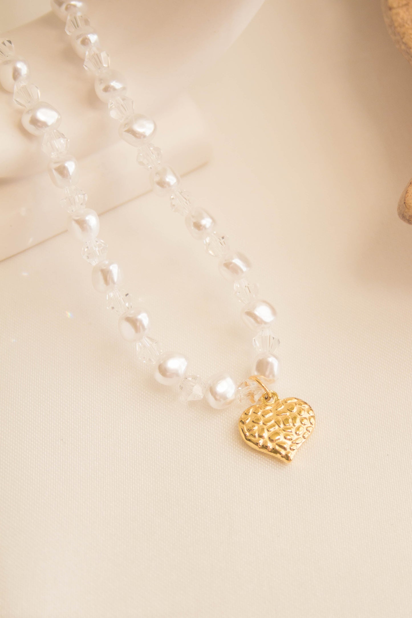 HEART NECKLACE